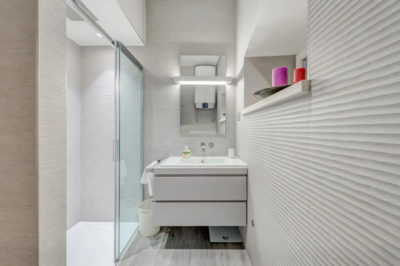 Funky Donkey Apartment Split
